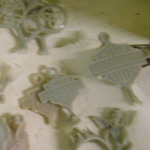 Sterling Silver Medium Harley Davidson Shield Pendant - Picture 9 of 10